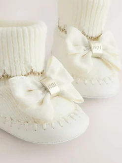 Baker by Ted Baker Baby Girls Scallop Edge Knitted Padders Booties with Bow Cream
