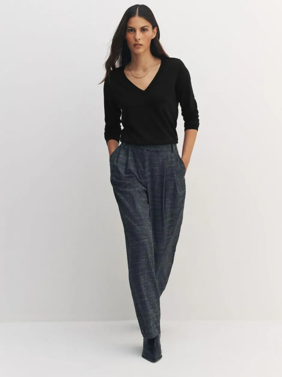 Next Black Soft Touch V-Neck Cotton Rich Jumpers 2 Pack Outlet