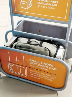 Cabin Max Grey Manhattan Hybrid 30 Litre 45x36x20cm Backpack / Trolley Easyjet Carry on Hand Luggage