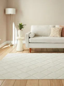 Catherine Lansfield Cream Cosy Diamond Washable Rug Hot