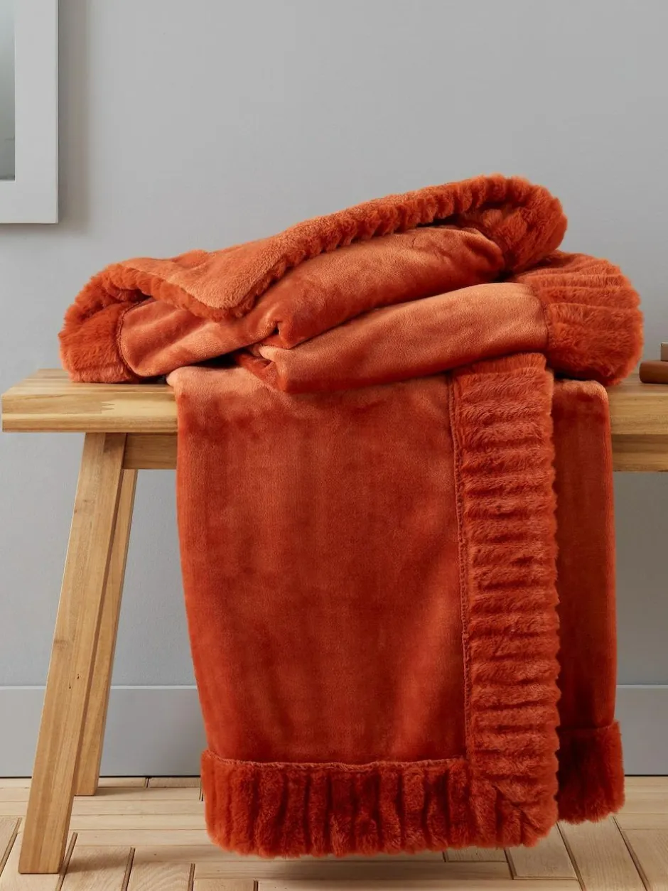 Catherine Lansfield Orange Velvet And Faux Fur Soft and Cosy Throw Hot