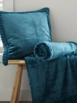 Catherine Lansfield Teal Blue Velvet And Faux Fur Soft and Cosy Throw New