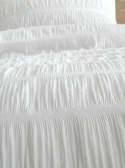 Catherine Lansfield Seersucker Easy Care Duvet Cover Set White