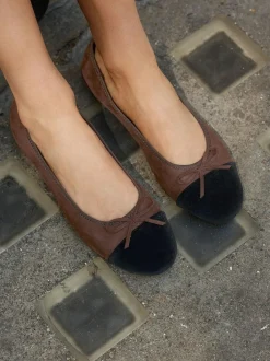 Next Chocolate Brown Standard/Wide Fit Round Toe Ballerina Shoes New