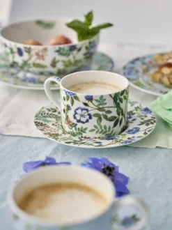 Designer's Guild Designers Guild Porcelaine De Chine Tea Cups and Saucers Set Of 4 Sale