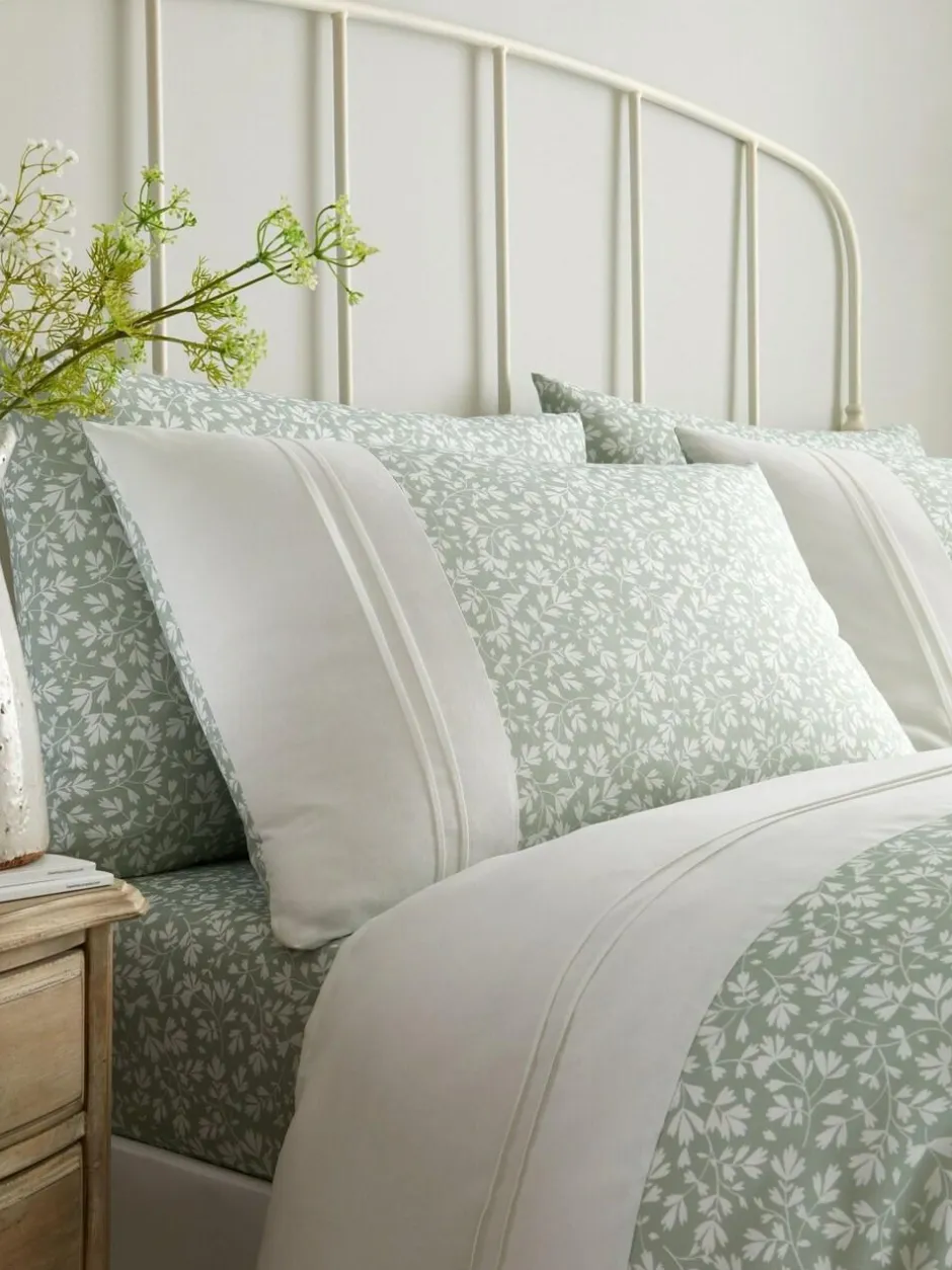 Dreams & Drapes Green Tess Easy Care Duvet Cover Set