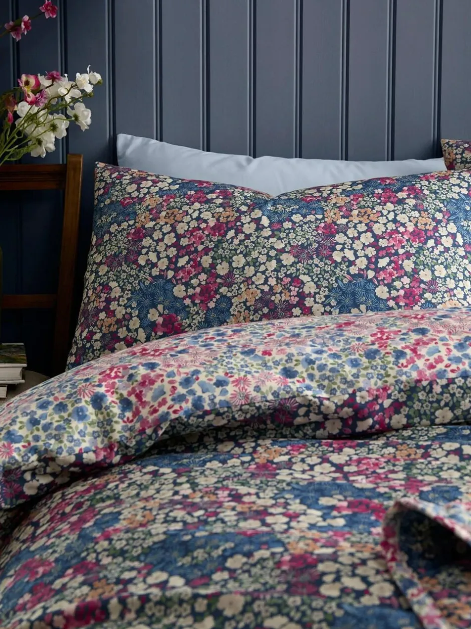 Dreams & Drapes Navy Bessie Reversible Duvet Cover Set Outlet