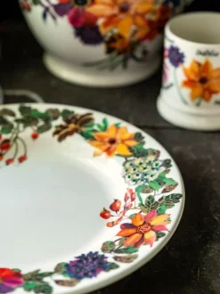 Emma Bridgewater Cream Autumn Flowers 10 1/2 Inch Dinner Plate Outlet