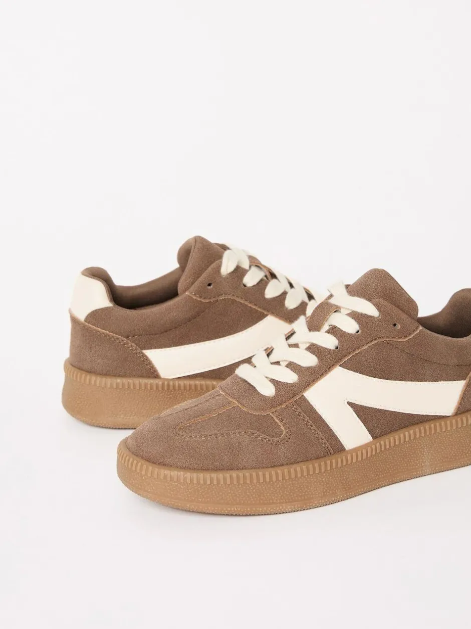 Friends Like These Brown Standard Fit Lace Up Retro Gumsole Sports Trainers Best