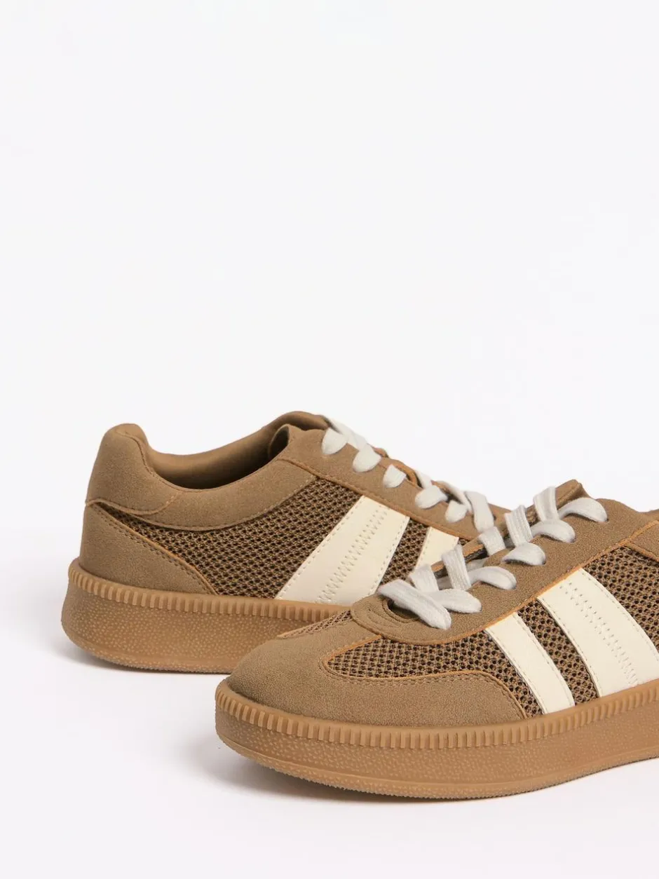 Friends Like These Mocha Brown Standard Fit Lace Up Retro Gumsole Sports Trainers Outlet