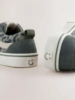 Next Wide Fit (G) Touch Fastening Skate Trainers Khaki Green Hot