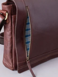 Lakeland Leather Large Keswick Leather Messenger Bag Brown Outlet