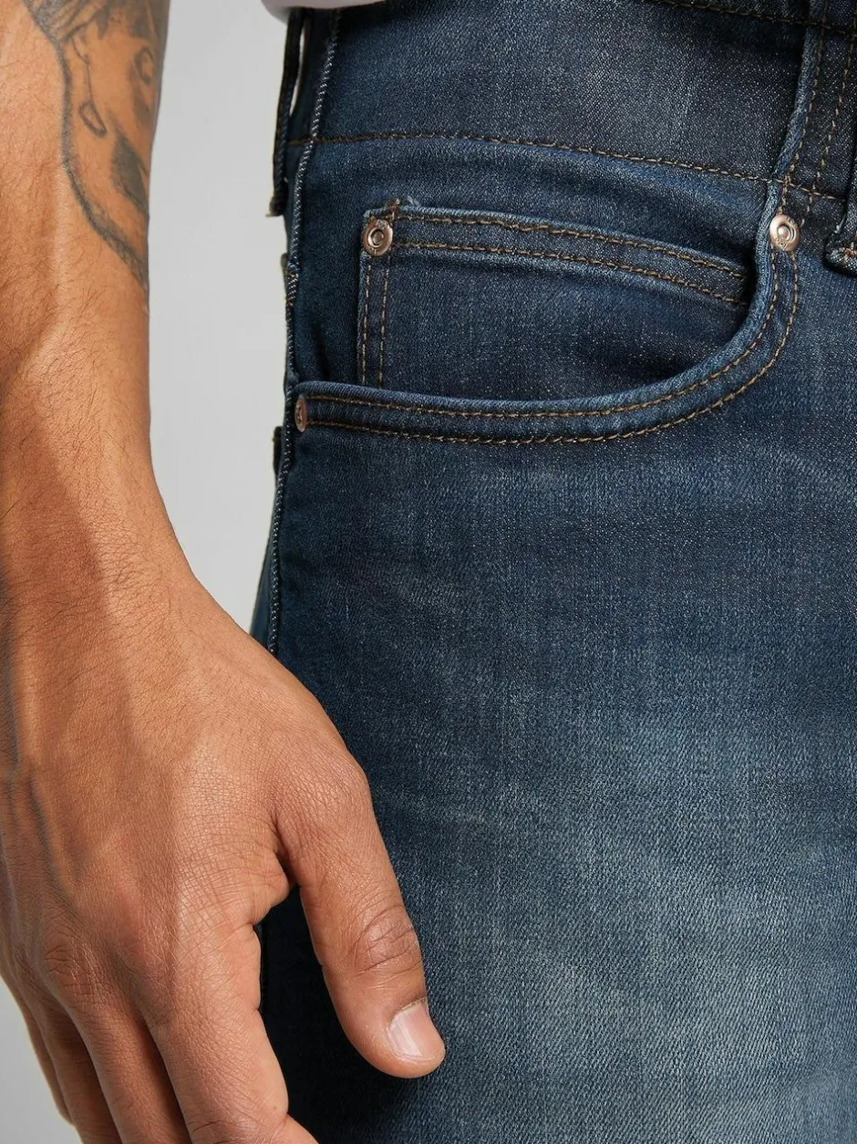 Lee Straight Fit Extreme Motion MVP Jeans Mid Blue Denim Discount