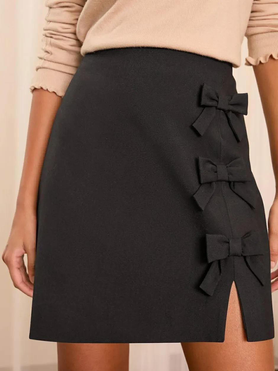 Love & Roses Bow Mini Skirt Black Outlet