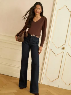 Love & Roses Chocolate Brown Scallop V-Neck Long Sleeve Jersey Top Hot