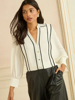 Love & Roses Ivory Contrast 3/4 Sleeve Notch Neck Blouse New