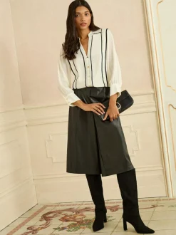 Love & Roses Ivory Contrast 3/4 Sleeve Notch Neck Blouse New