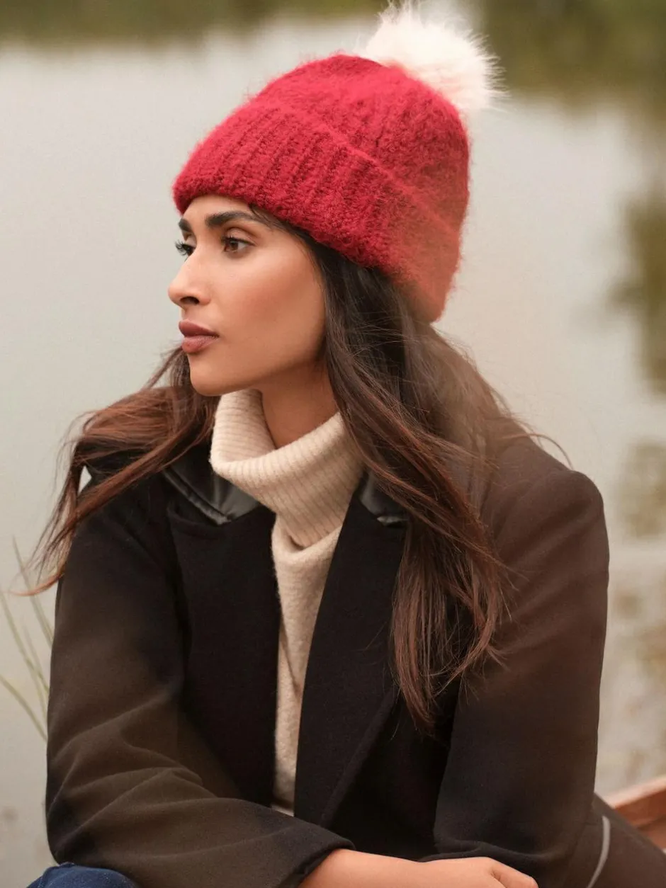 Love & Roses Red and Pink Constrast Cosy Pom Hat Best
