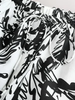Next Summer Beach Shorts Monochrome Clearance