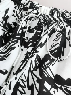 Next Summer Beach Shorts Monochrome Clearance