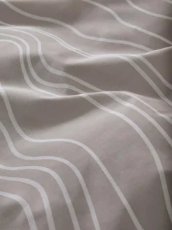 Next 2 Pack Reversible Duvet Cover and Pillowcase Set Natural Beige/White Wave Clearance