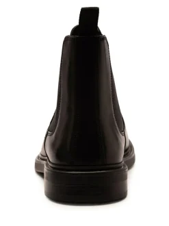 Off The Hook Black Torrance Leather Slip-On Chelsea Boots Sale