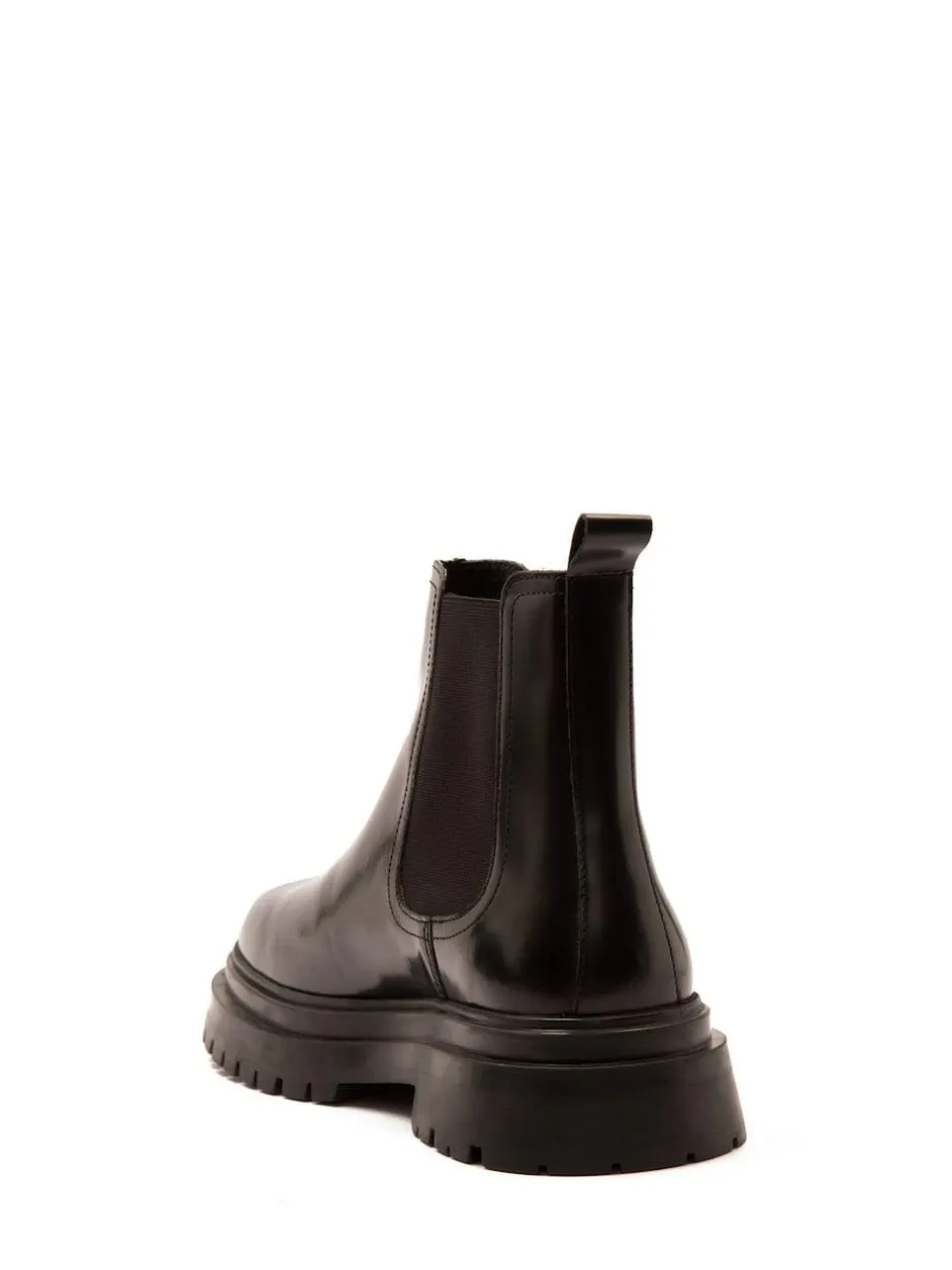 Off The Hook Black Turner Leather Chelsea Boots Clearance