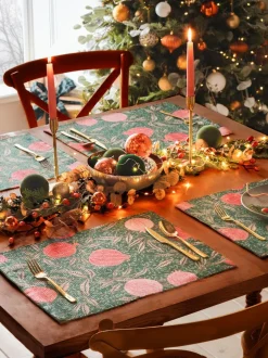 Paoletti Set of 4 Green Pomegranate Christmas Table Placemats & Large Table Runner New