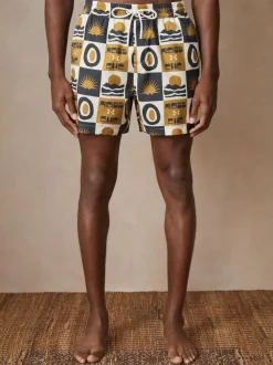 Reiss Trinity | Ché Sunset-Print Swim Shorts Olive Green Sale