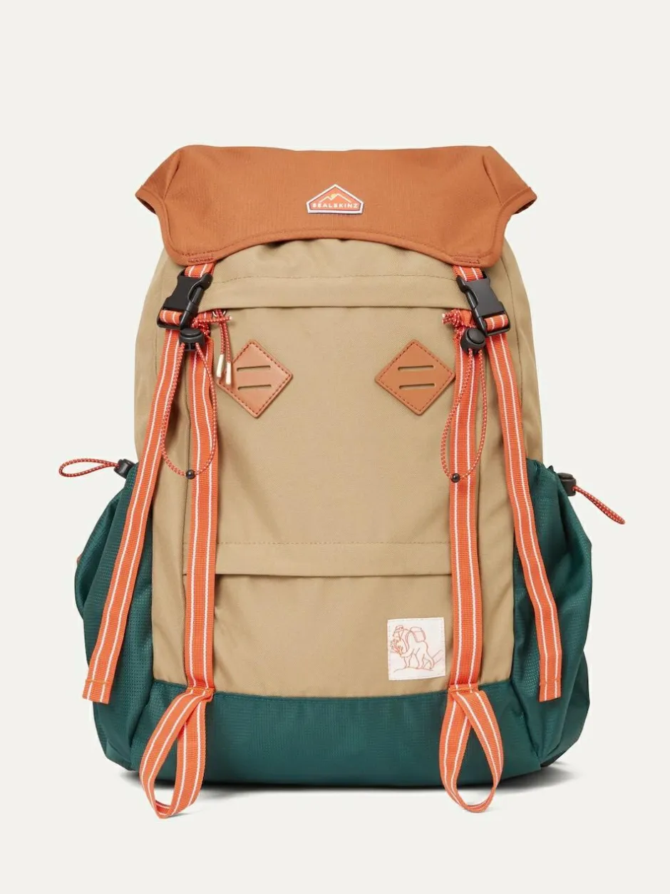 Sealskinz Buckenham Hiking Brown Rucksack New