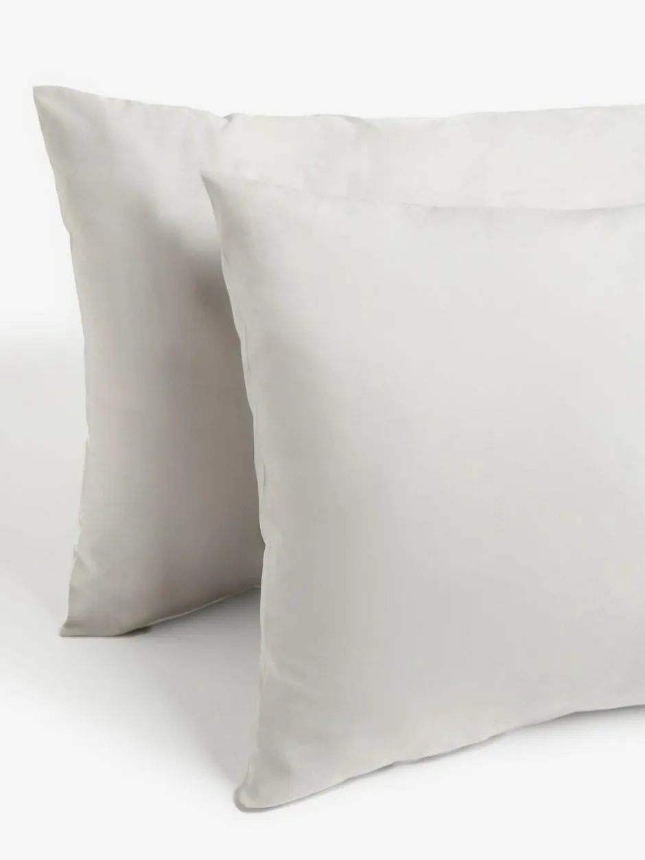 Next Set of 2 Silver Grey Cotton Rich Pillowcases