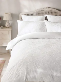 Shabby Chic by Rachel Ashwell® White Textured Floral Matelasse Duvet Cover and Pillowcase Set Discount
