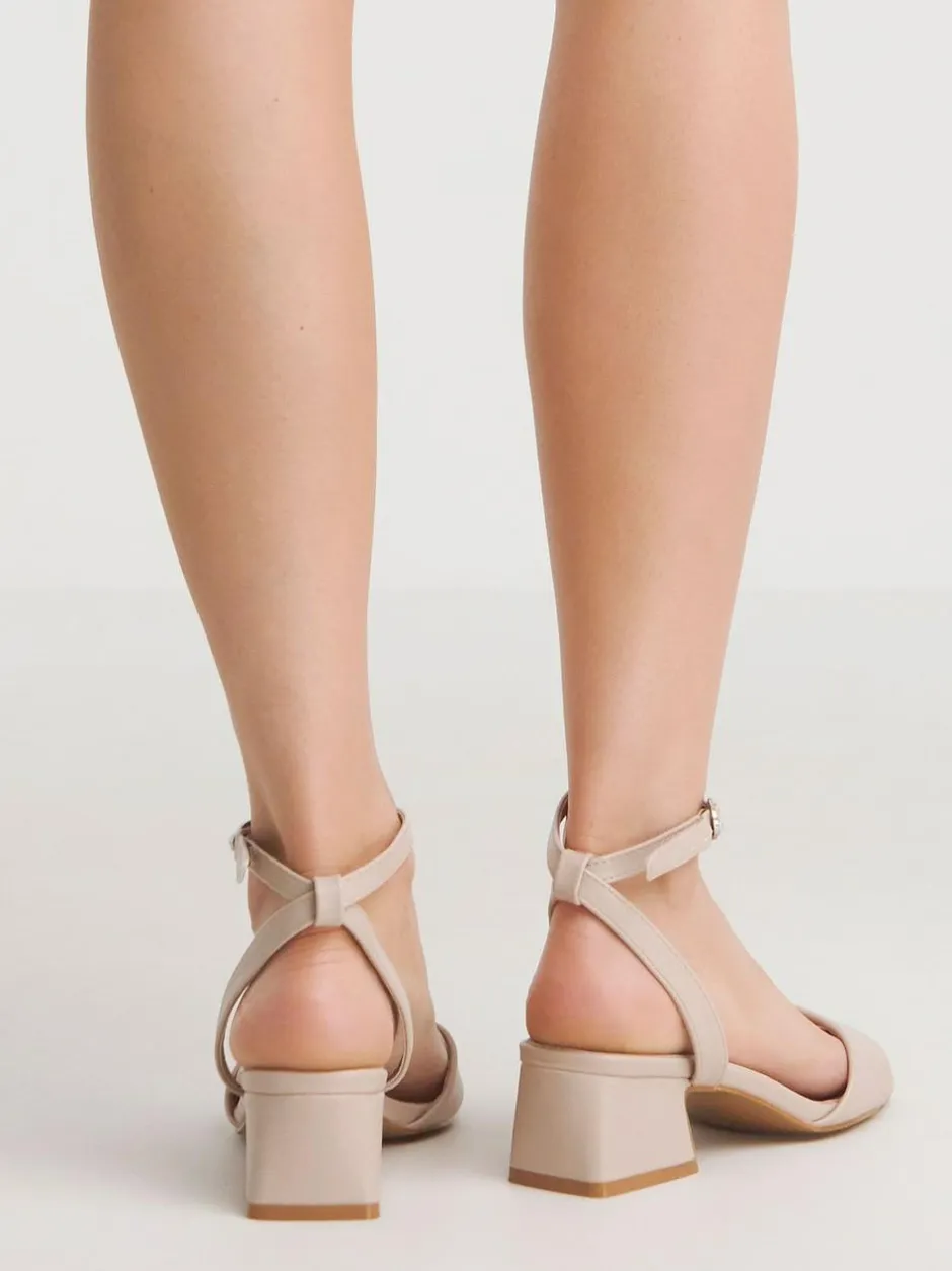 Simply Be Barely There on Low Block Heels in Extra Wide Fit Natural New