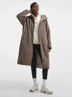 Snowdonia Brown Changing Robe Hot