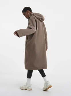 Snowdonia Brown Changing Robe Hot
