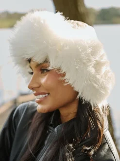 South Beach Faux Fur Ski Trapper Hat White New