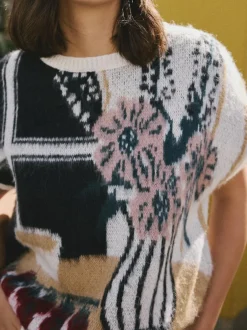 Next Knitted Tank Table Scene New