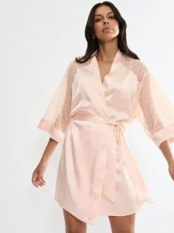 Triumph Nude A Weekend to Remember Robe Hot