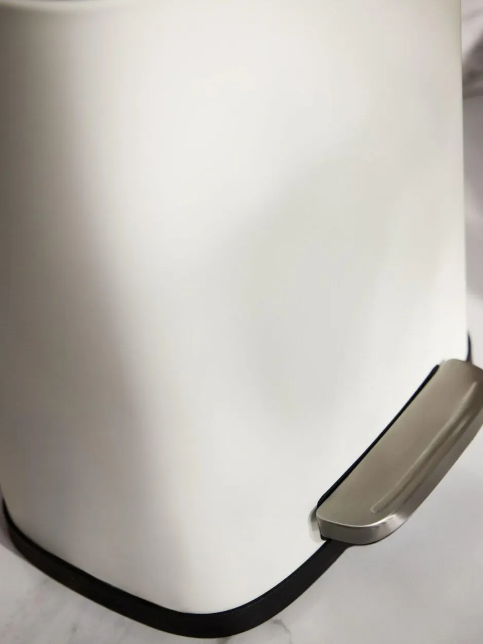 Next Soft Close 5 Litre Pedal Bin White Outlet