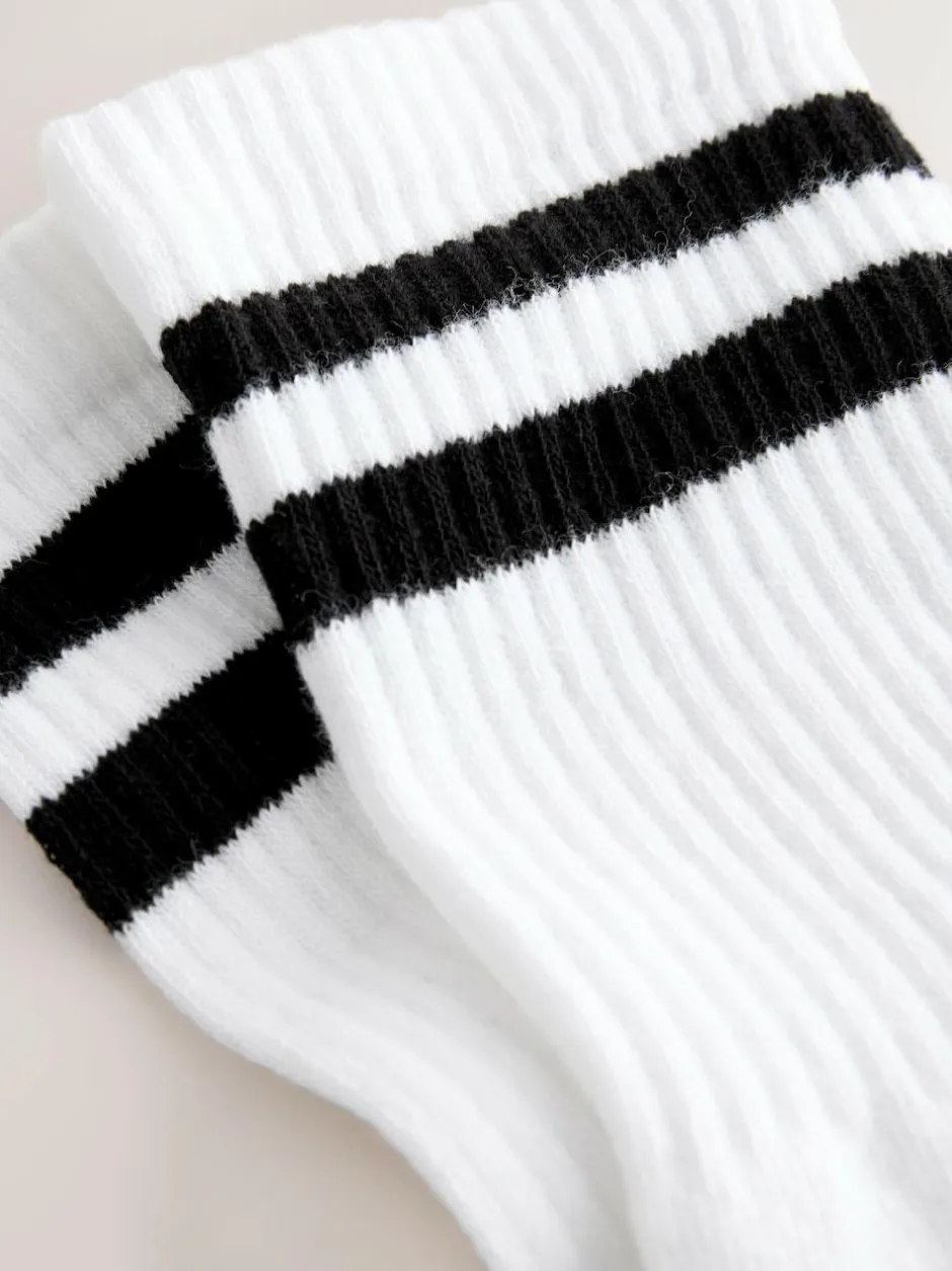 Next Sports Socks 4 Pack White with black stripe Best