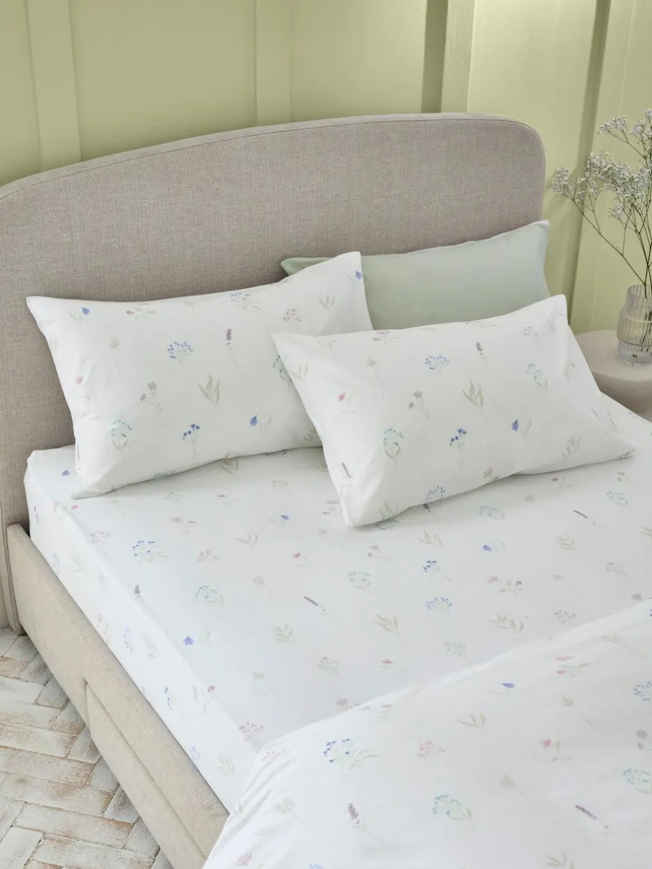 Next White/Sage Green Floral 100% Cotton Fitted Sheet and Pillowcase Set Outlet