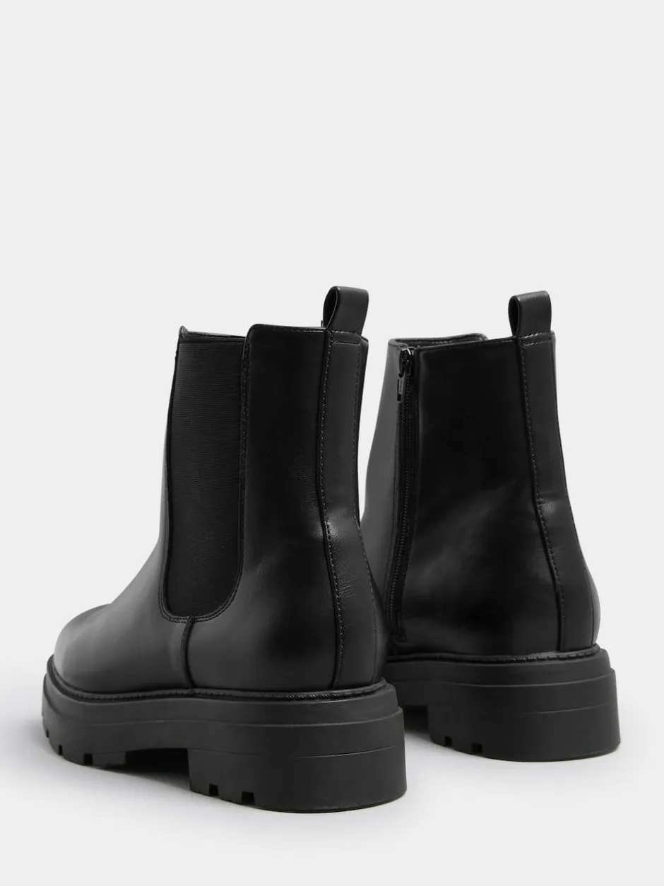 Yours Curve Black Wide Fit Chunky Chelsea Boots Clearance